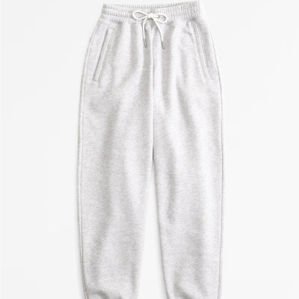 Abercrombie and fitch essentials sweats and hoodie